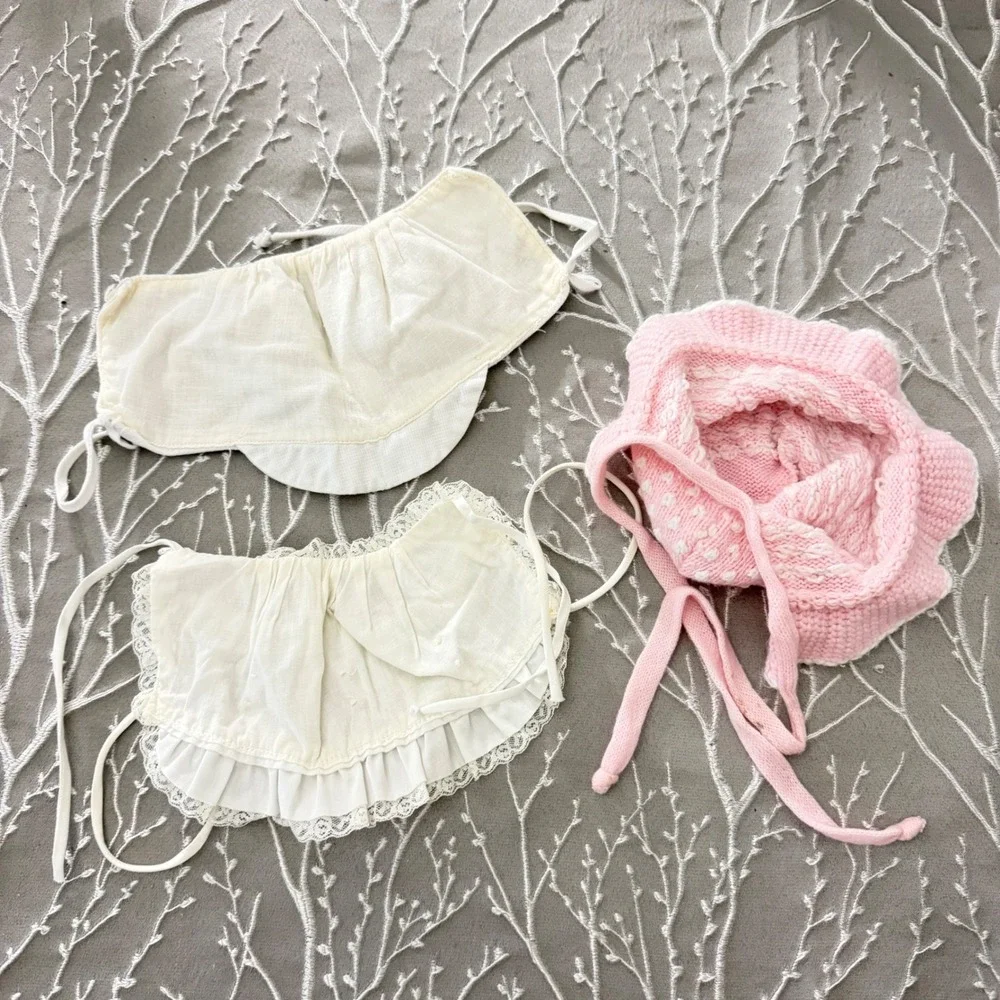 Vtg 3pc Baby Access Lot Pink Heart Knit Bonnet Lace Ruffle Floral & White Bonnet